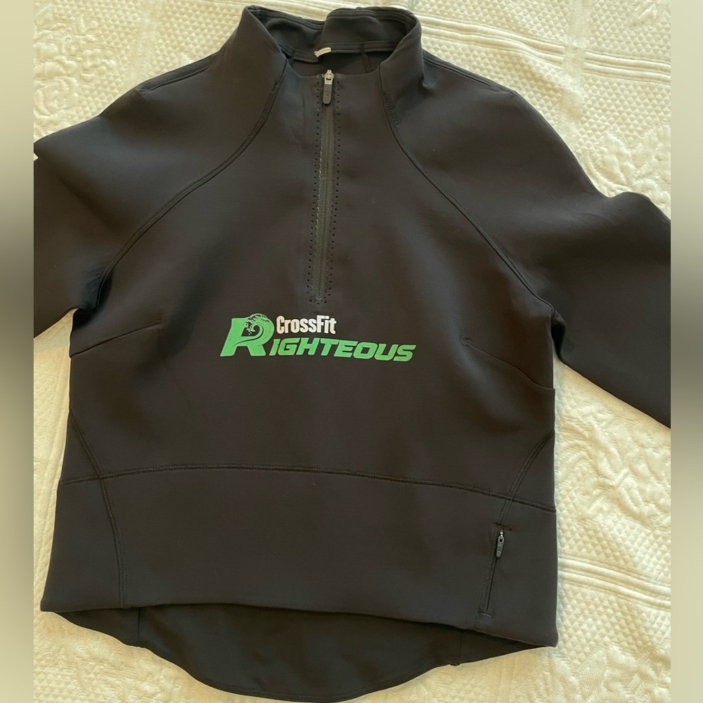 Lululemon Kicking Asphalt 1/2 Zip Mock Neck Long Sleeve Top Black 2 CrossFit Run